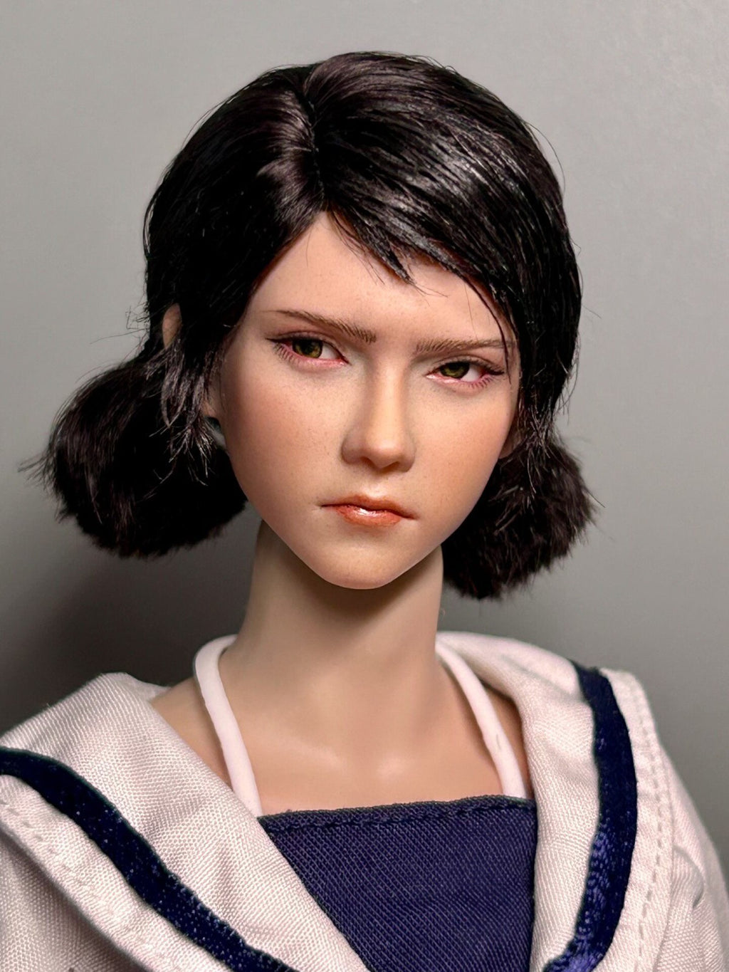 custom 1/6   the walking dead   Clementine    head need about 60days ship