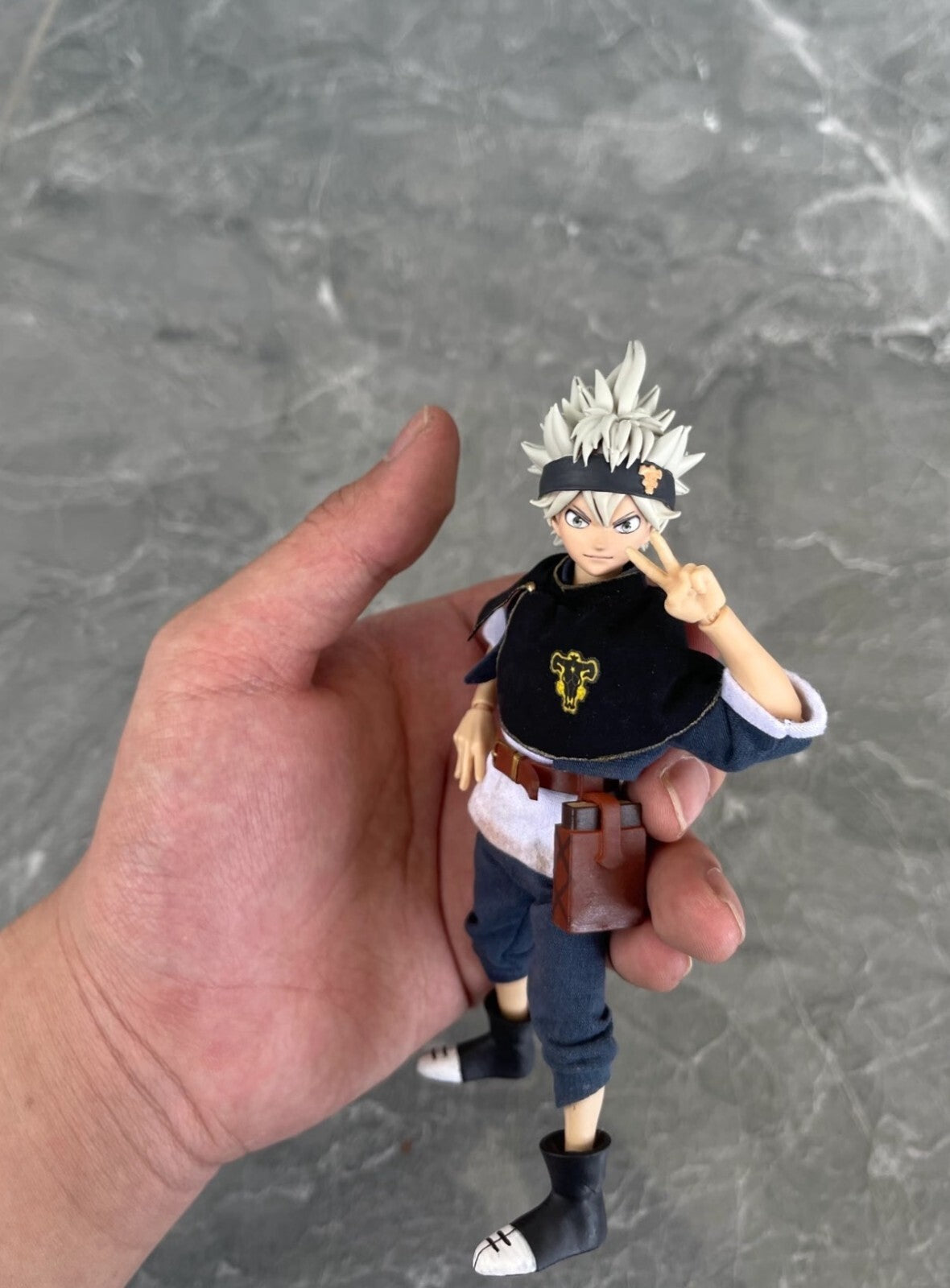 CUSTOM 1/12  Black er Asta 6 inch   inch figure