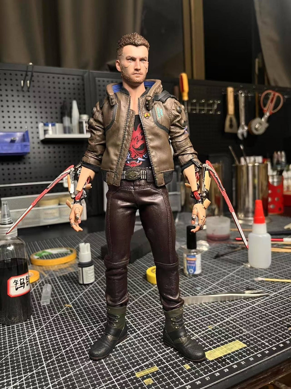 custom  1/6 Cyberpunk 2077  Vincent    12 inch figure need about 120days