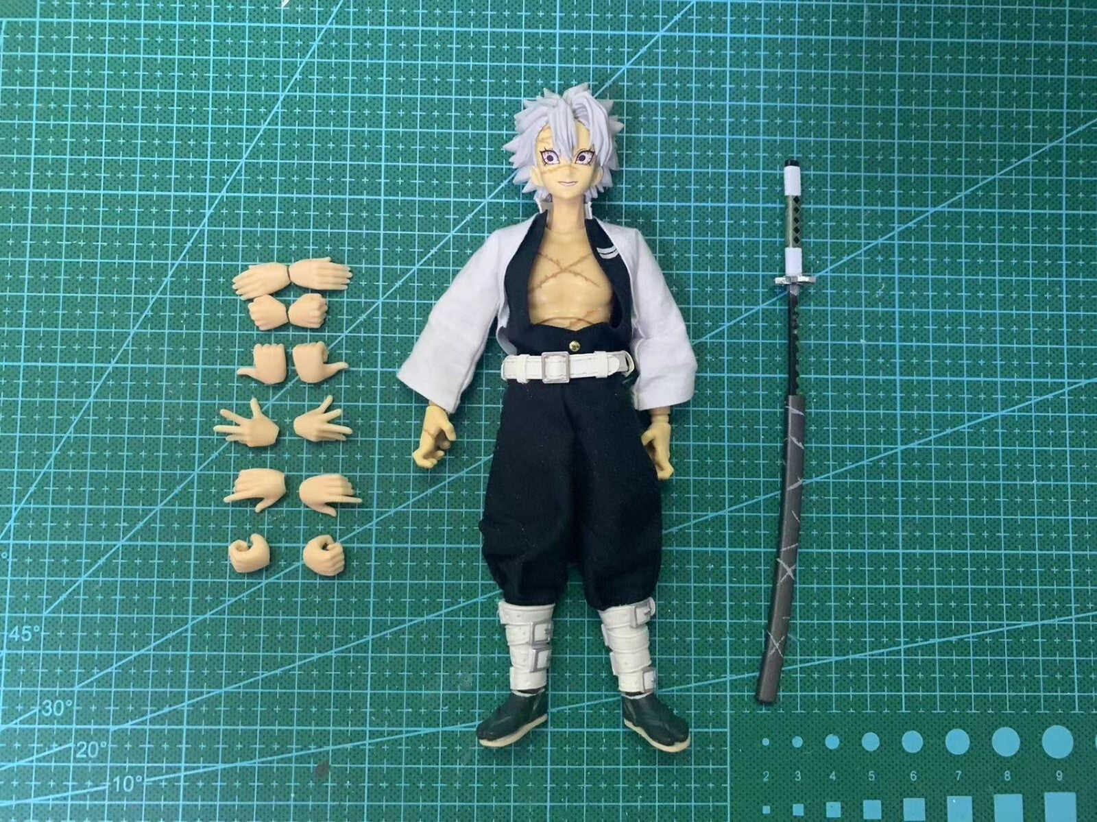 custom 1/12 Demon Slayer  Shinazugawa Sanemi action figure