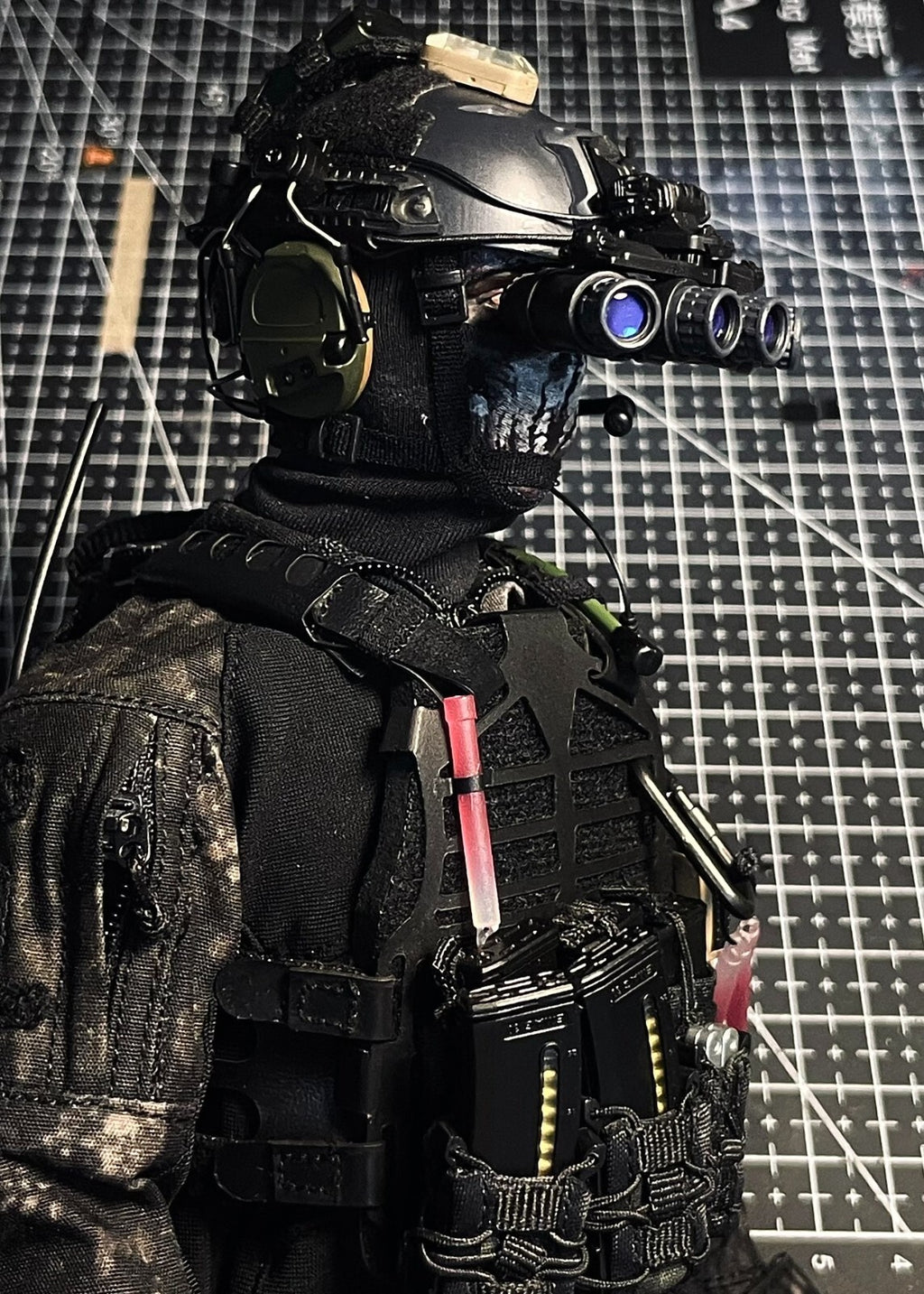 CUSTOM 1/6 cod keegan   figure  need about 80days