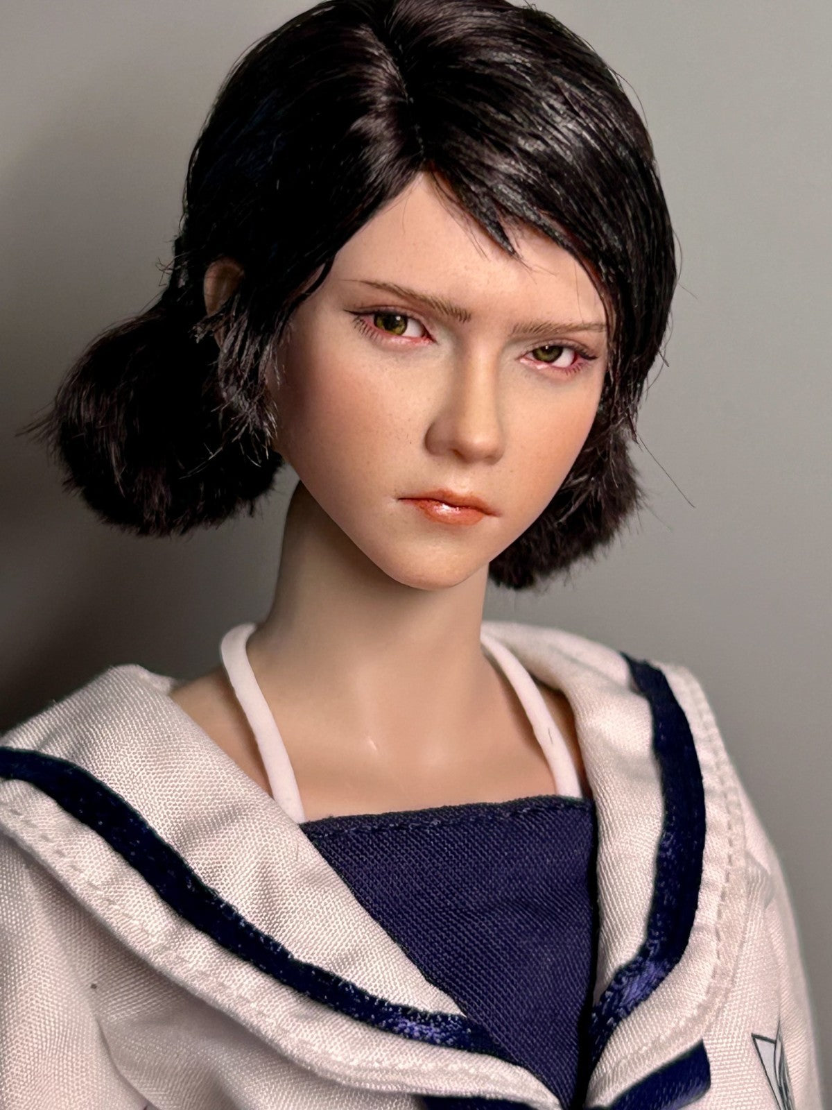 custom 1/6   the walking dead   Clementine    head need about 60days ship