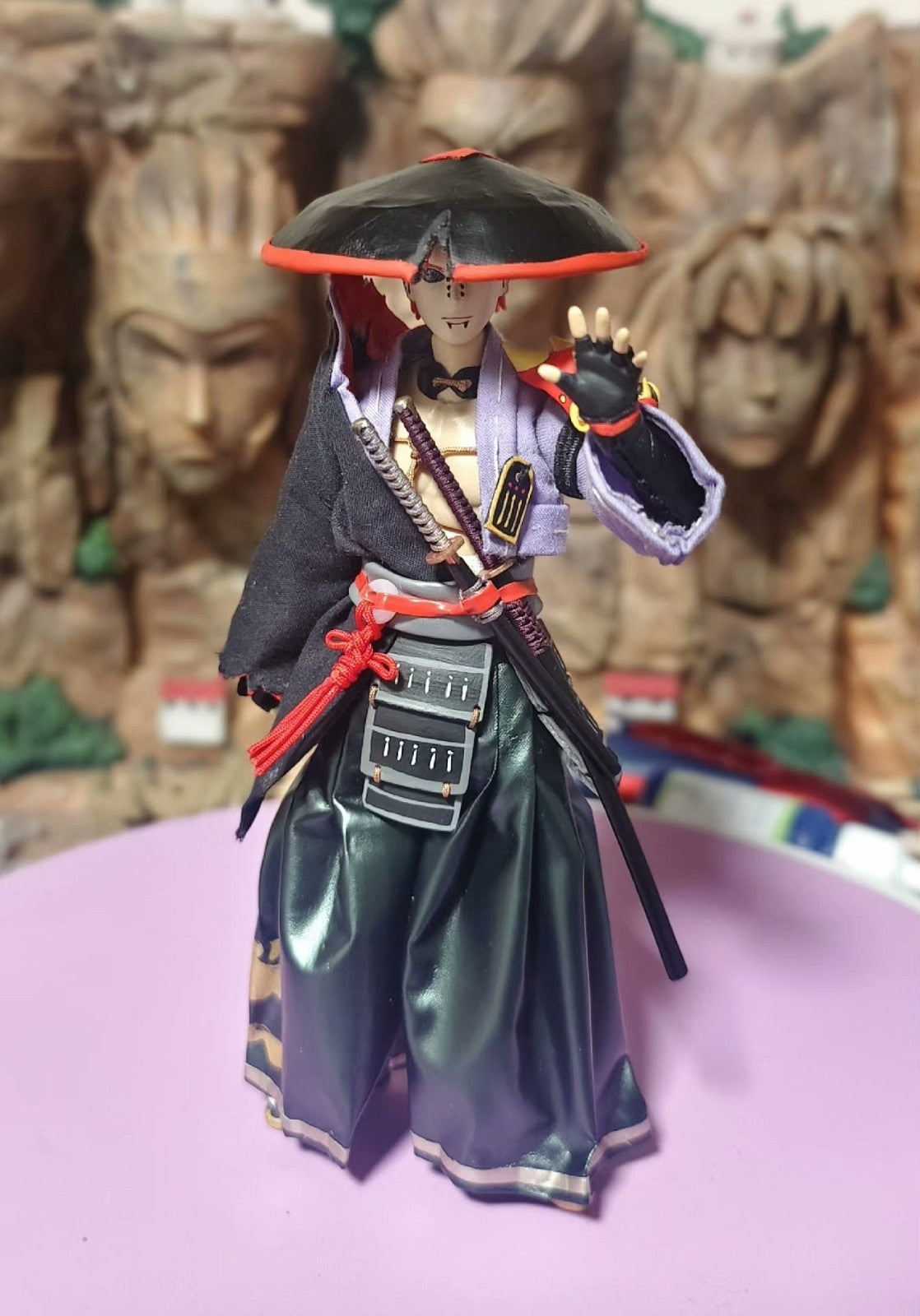 custom 1/12  pain