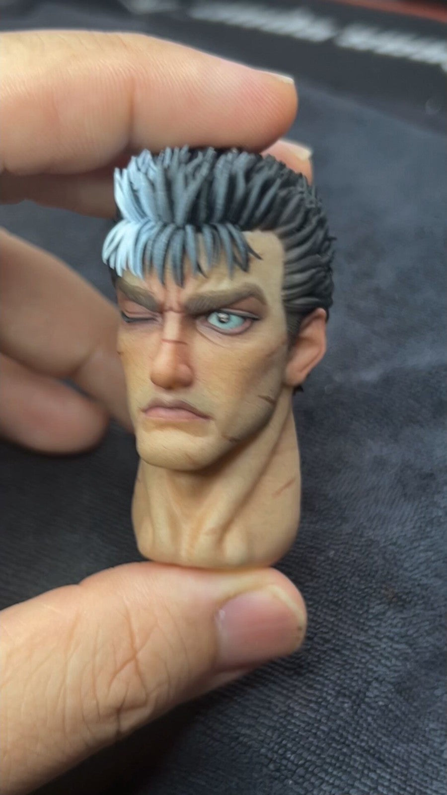 custom 1/6 berserk guts head need 40 days arrange ship