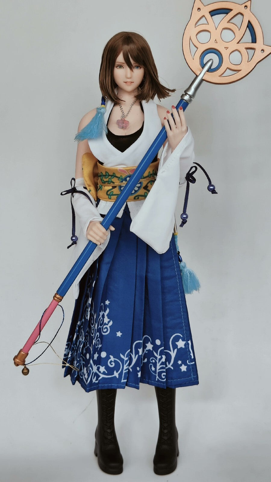 custom 1/6   Yuna  figure  need about 60days