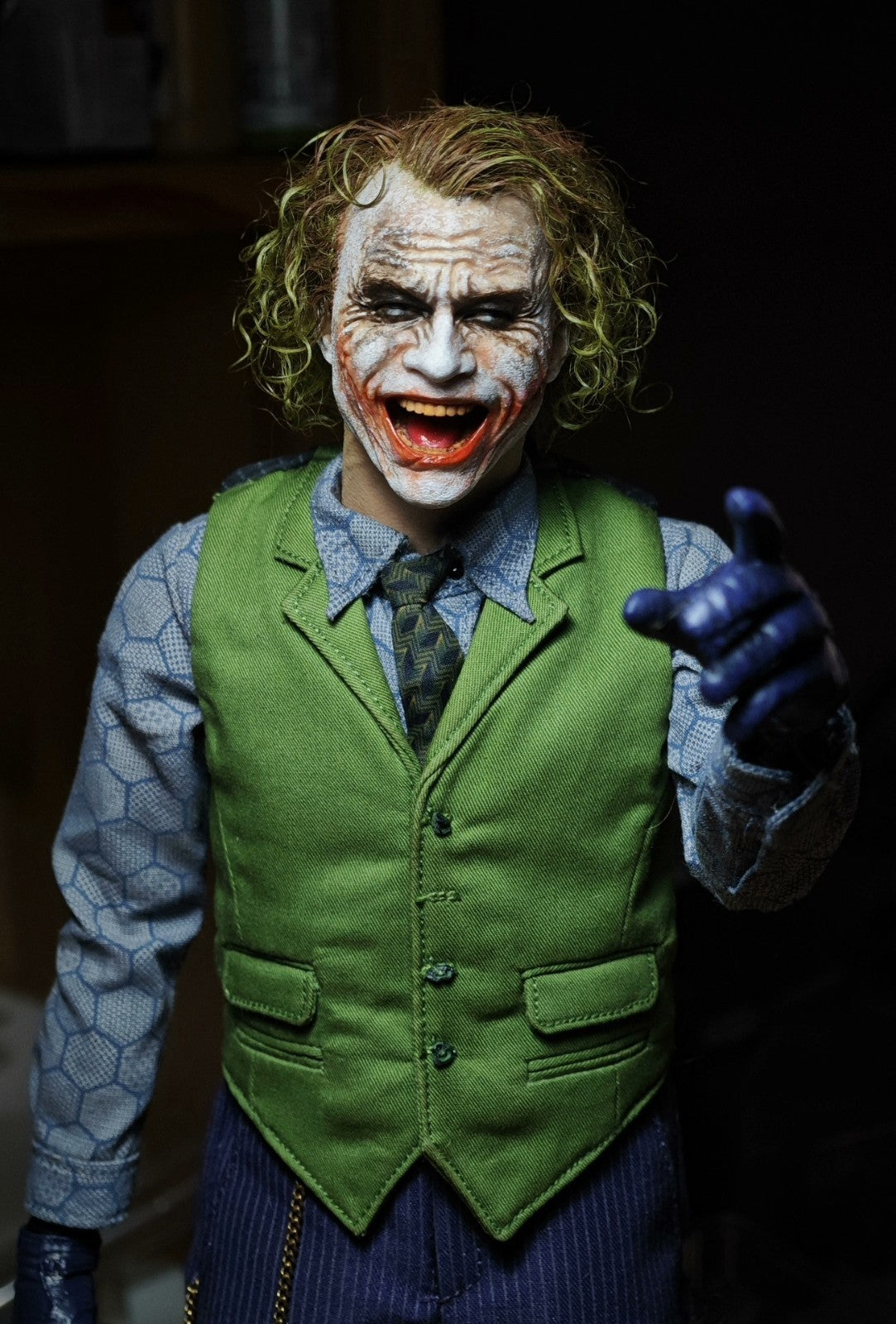 1/6   joker head  for hottoys