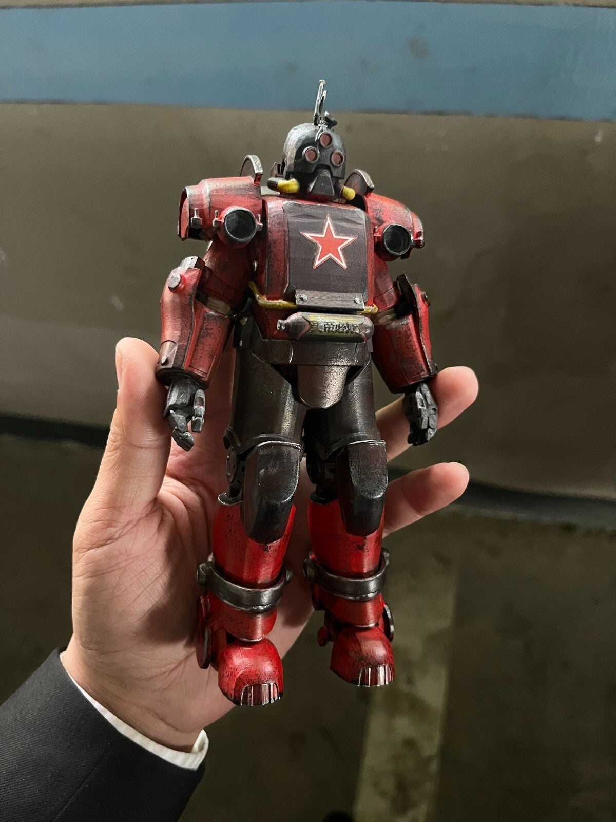 custom    Cyberpunk wastland  fallout  resin statue   22cm