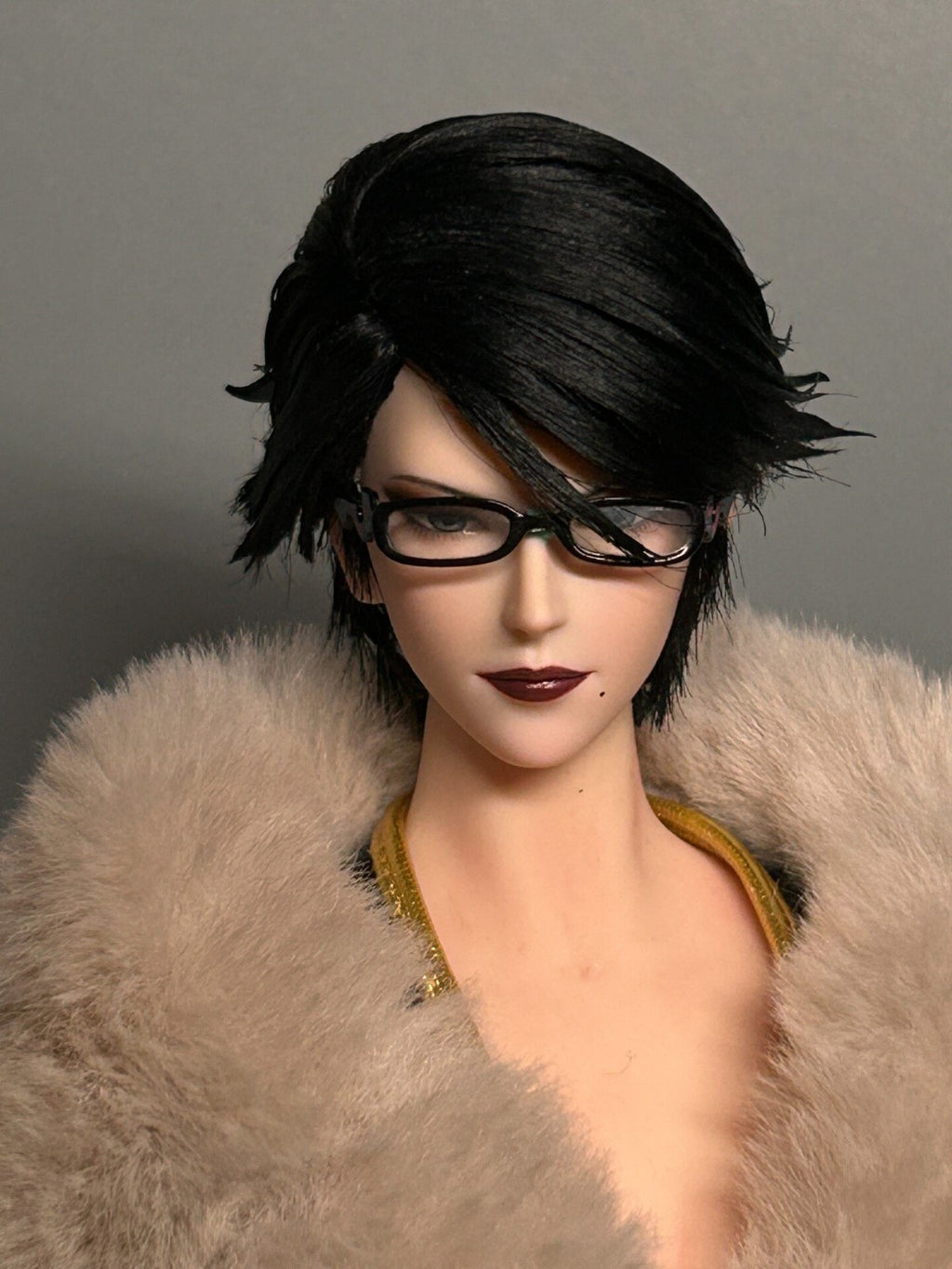 custom 1/6   Bayonetta    head need about 60days ship