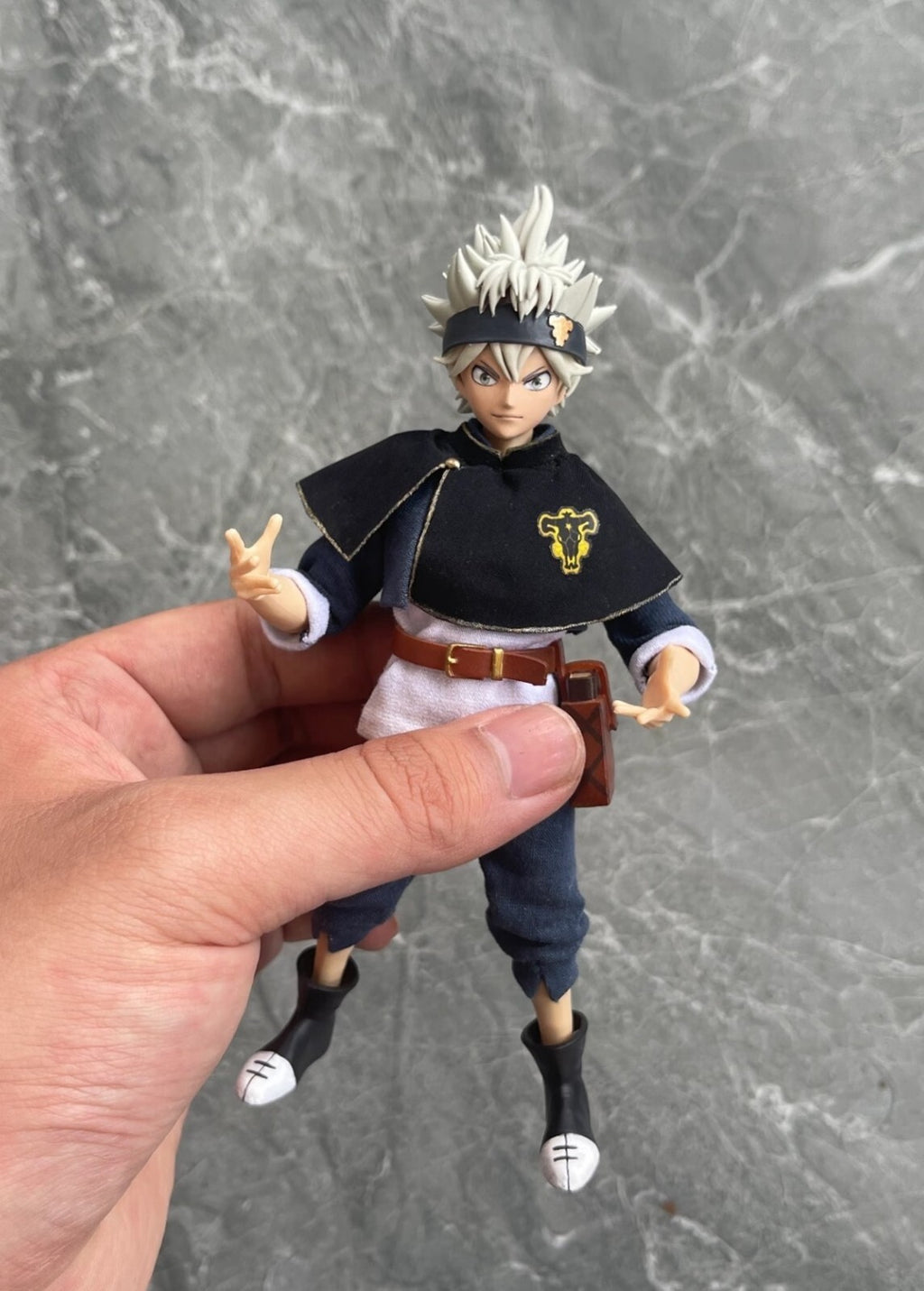 CUSTOM 1/12  Black er Asta 6 inch   inch figure