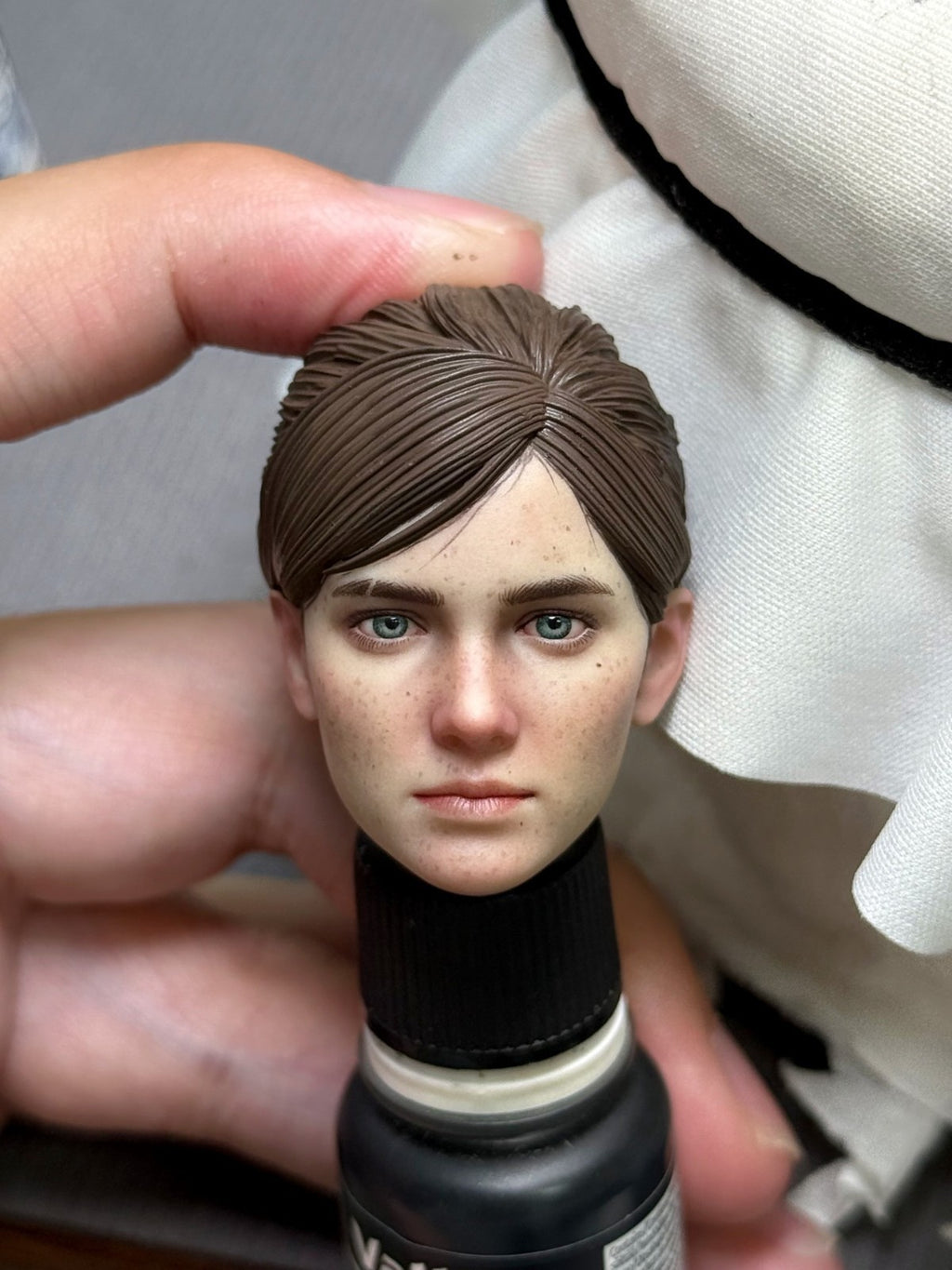 1/6  The Last of Us ellie head