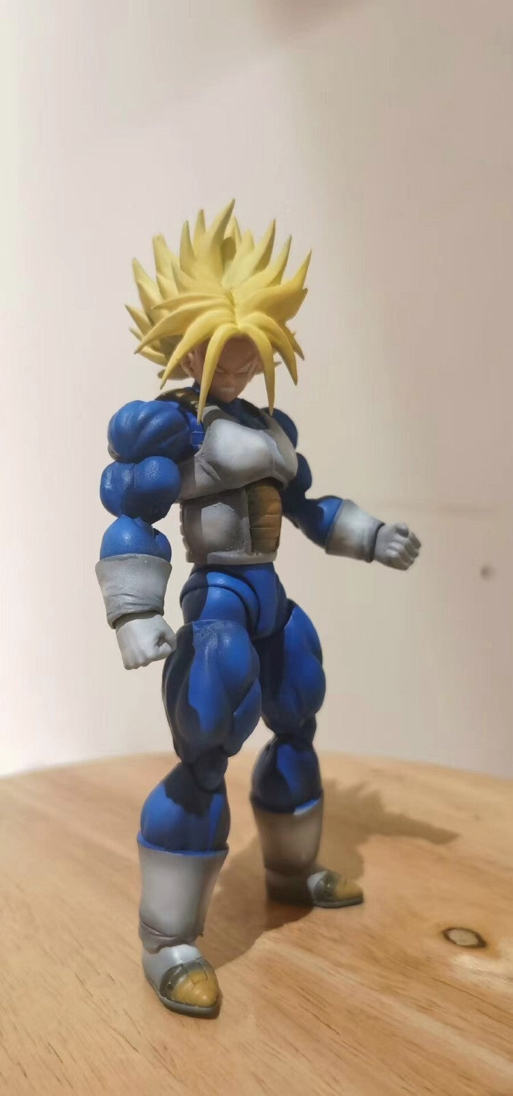 CUSTOM  Dragon Ball  S.H.Figuarts Super Saiyan Trunks   prorder