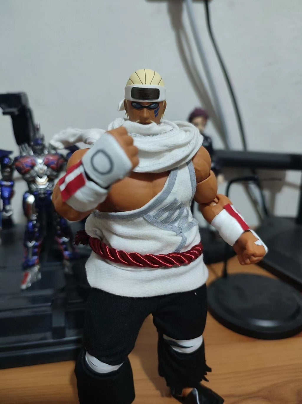 custom 1/12 shf Killer Bee figure