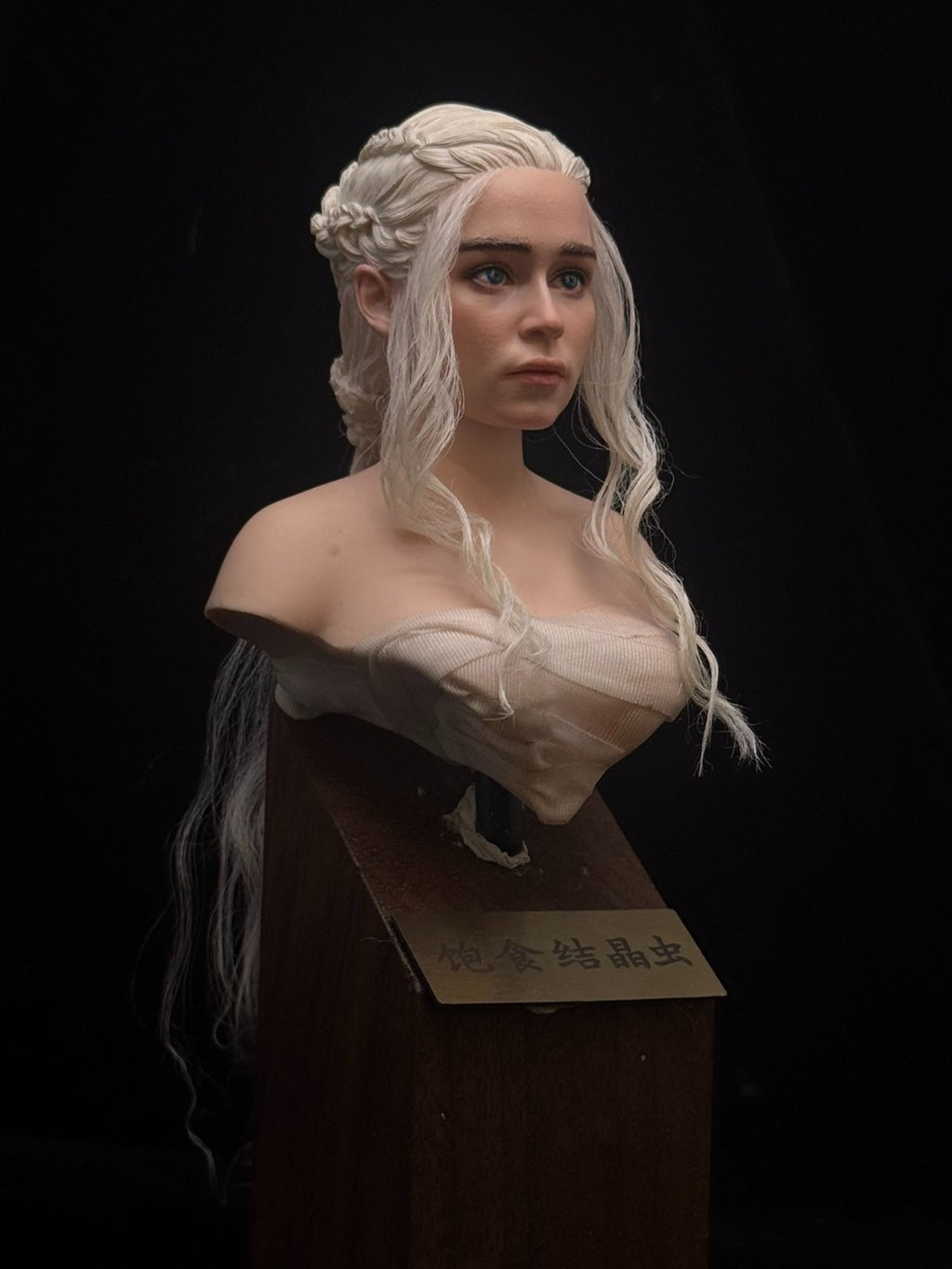 custom 1/6 Emilia Clarke head for 12 inch figure