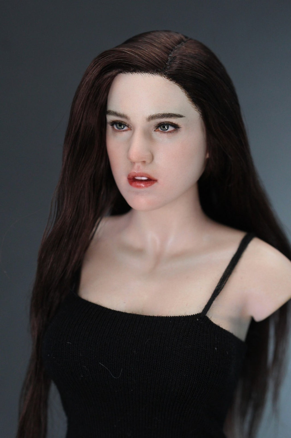 1/6 Jennifer Connelly  head sculpture for 12 inch figure need about 120days