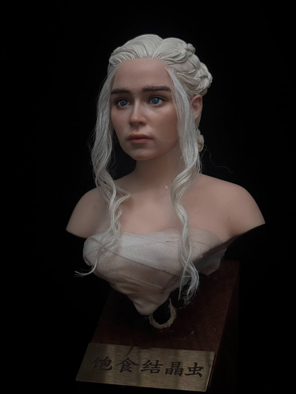 custom 1/6 Emilia Clarke head for 12 inch figure