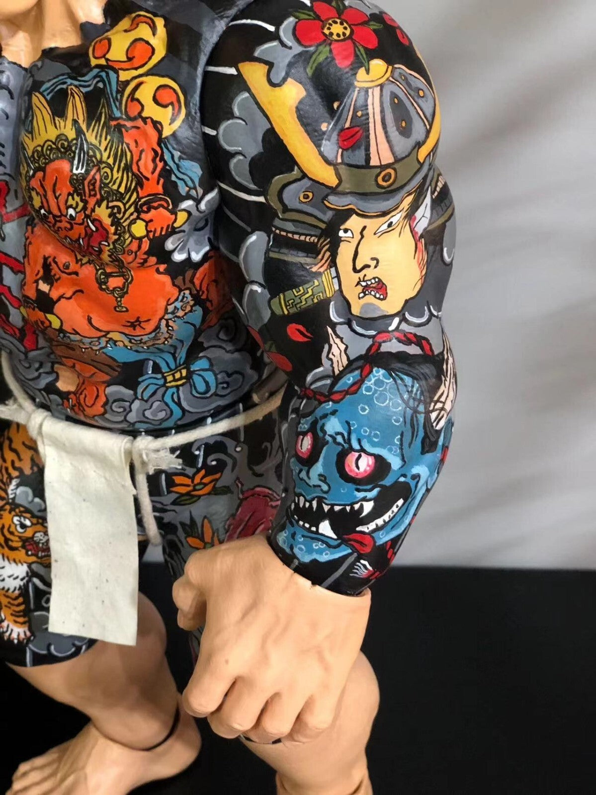 custom  Yakuza Hulk Body  hand draw  tattoo  42 cm