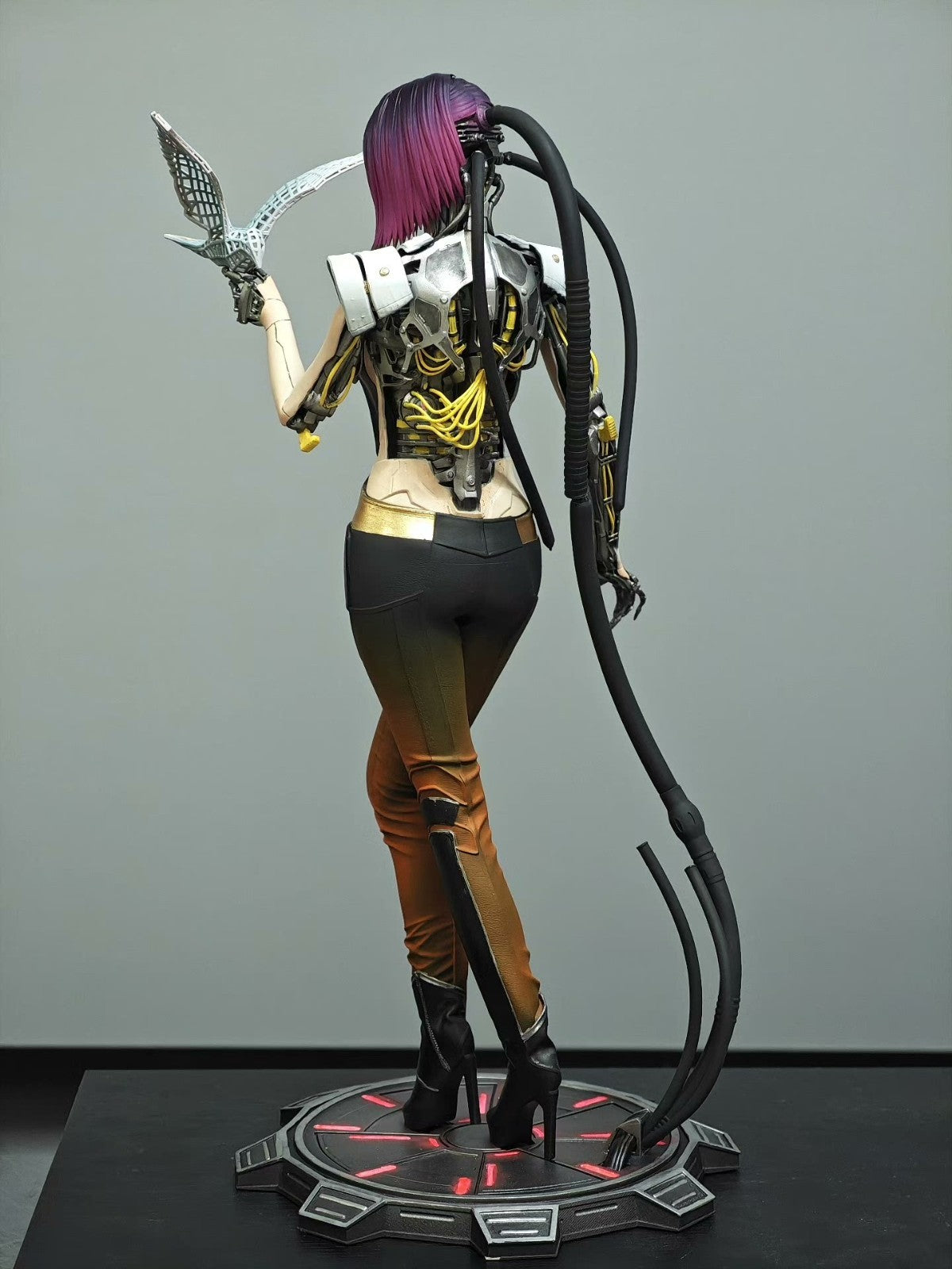 resin Cyberpunk 2077  songbrid  30  cm  figure   can custom size