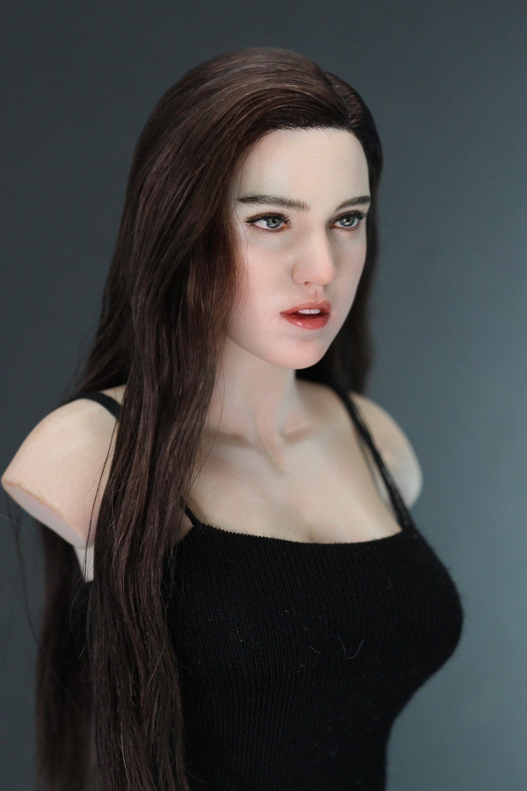 1/6 Jennifer Connelly  head sculpture for 12 inch figure need about 120days