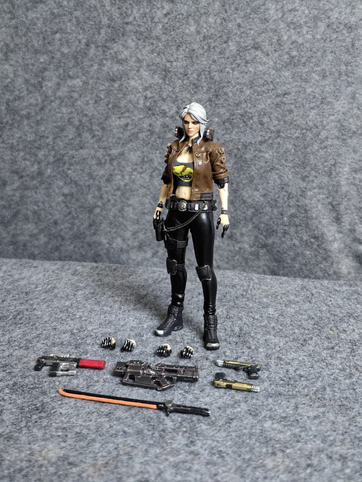 custom 1/12  Cyberpunk 2077 V FIGURE need about 120 days