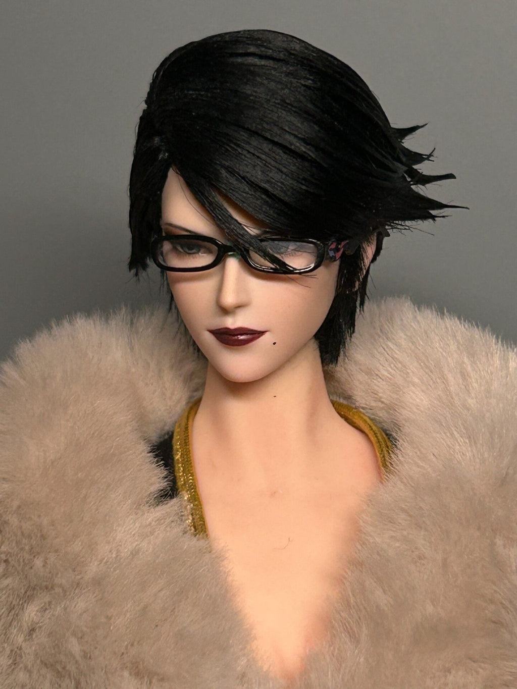 custom 1/6   Bayonetta    head need about 60days ship