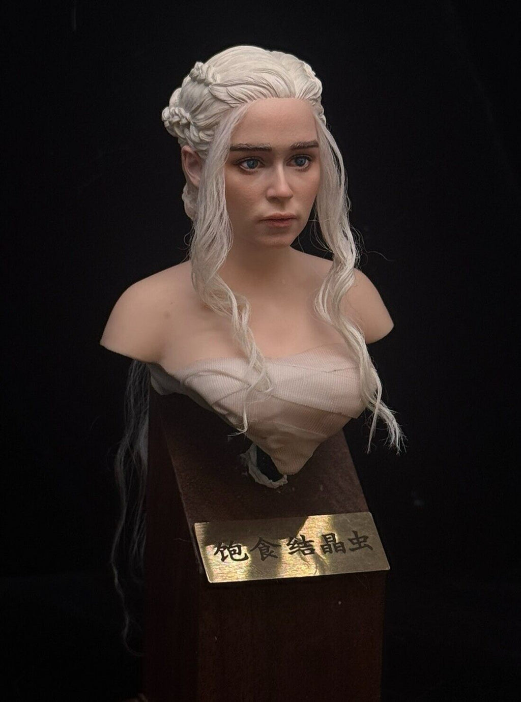 custom 1/6 Emilia Clarke head for 12 inch figure