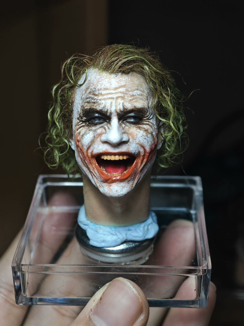 1/6   joker head  for hottoys