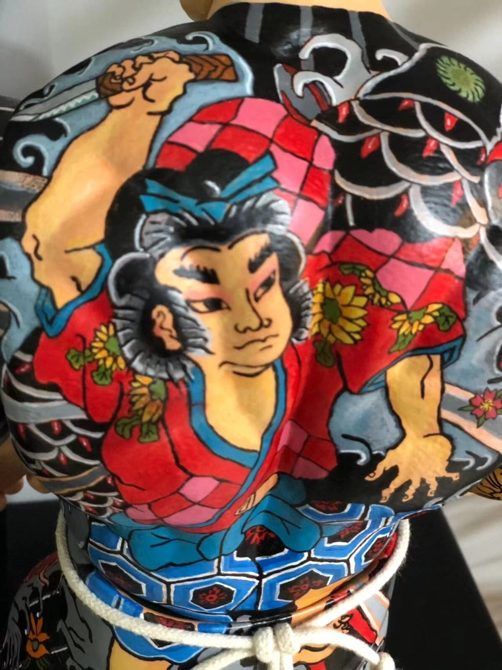 custom  Yakuza Hulk Body  hand draw  tattoo  42 cm