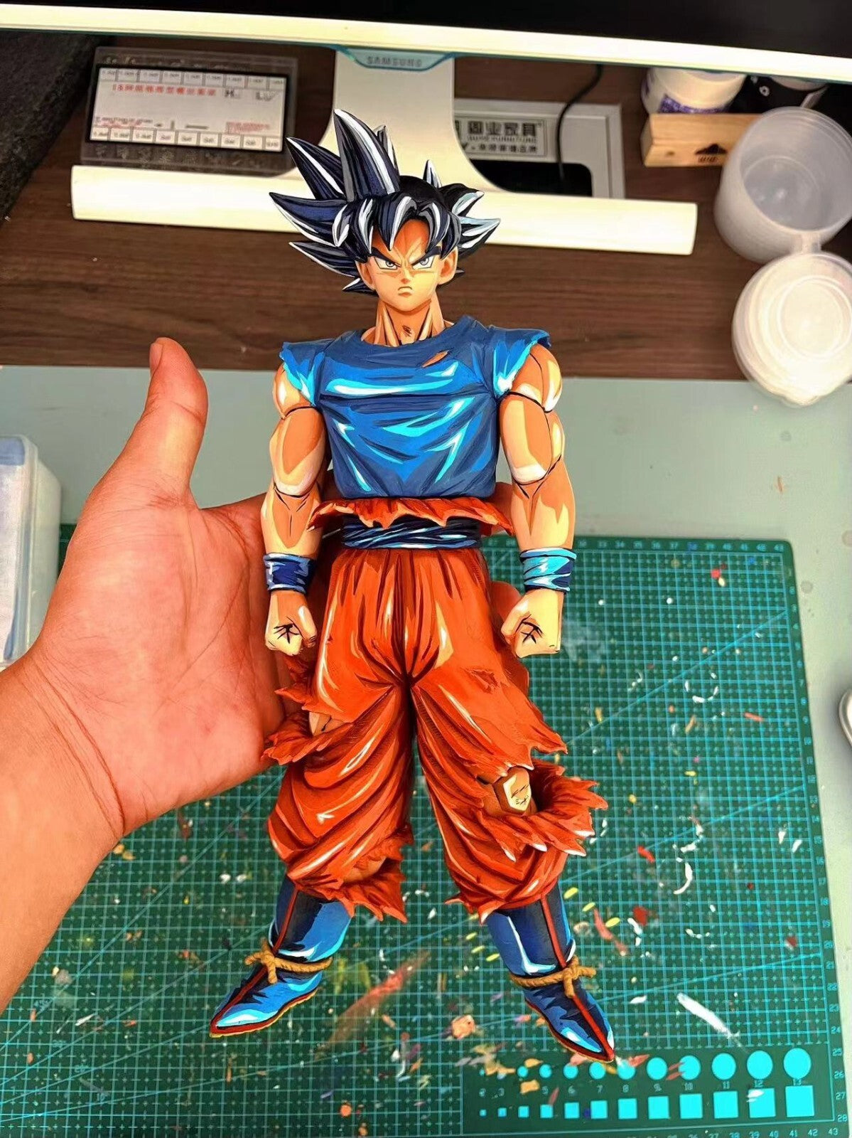 custom dragonball repaint gros goku