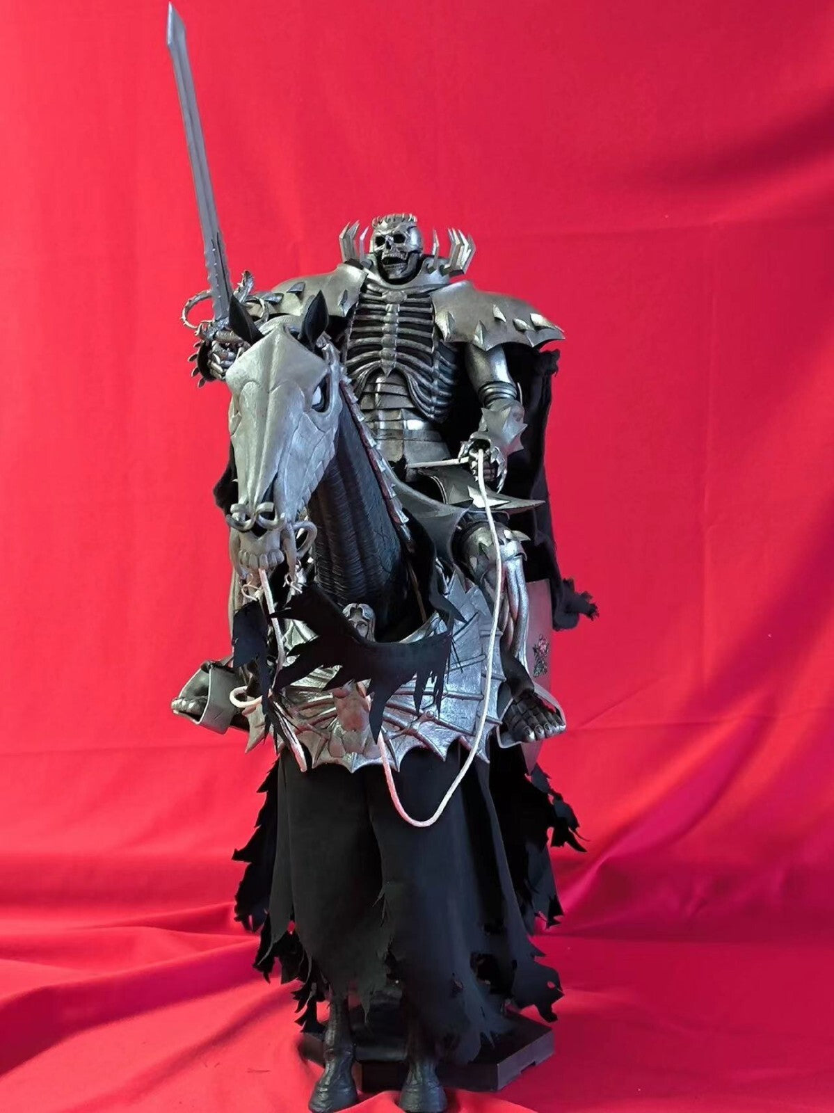 CUSTOM horse for threezero berserk Skull Knight  need 60days