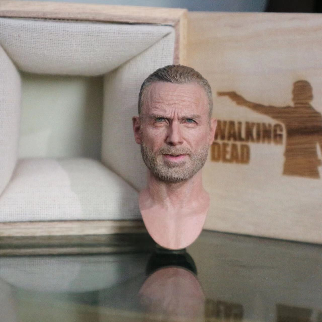 1/6 The Walking Dead  Rick Grimes