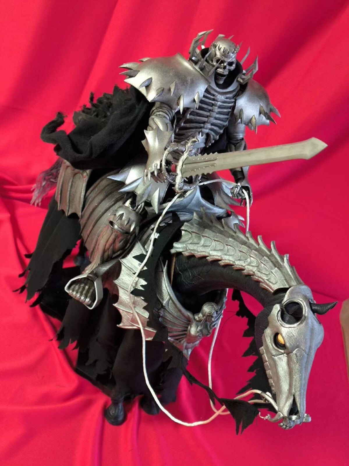 CUSTOM horse for threezero berserk Skull Knight  need 60days