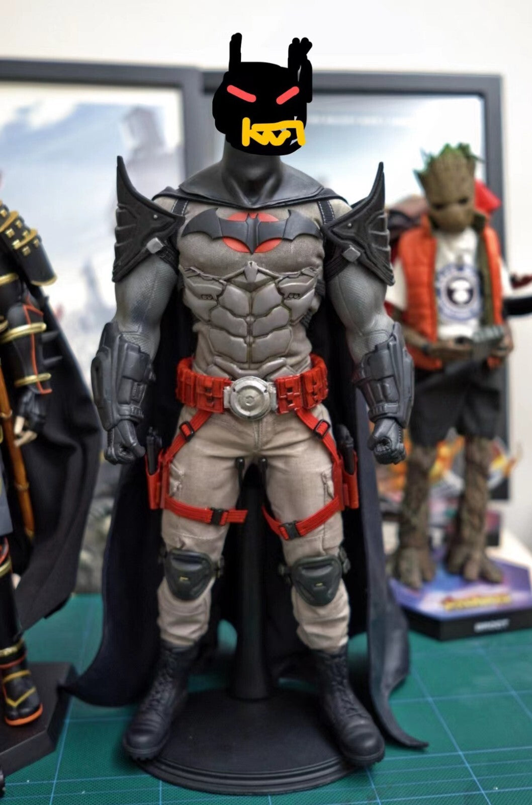 CUSTOM Flashpoint Batman 1/6 Custom Figure action figure need 60days