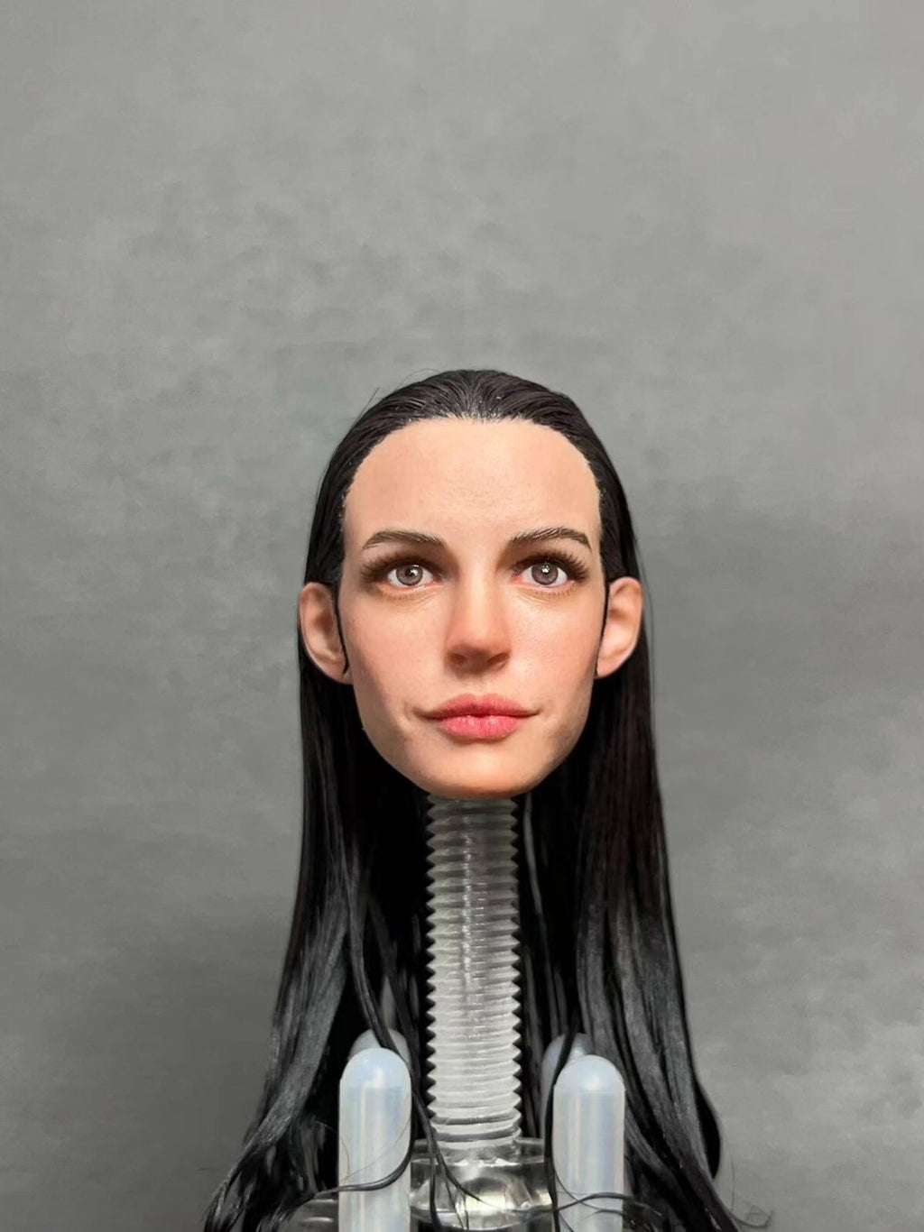 custom 1/6 Anne Hathaway head for 12 inch figure01